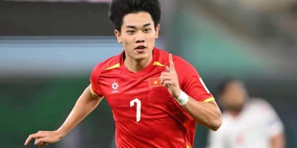开云体育app-越南球员阮廷北贡献4粒进球和2次助攻获U23亚洲杯金靴奖