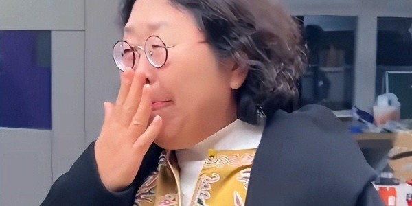 开云体育官网-“苦等9年”的沈梦辰，住2亿别墅，请4个保姆，那英果然没说错