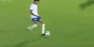 开云体育官网-预定年度名场面！约旦门将提前开香槟失败，博主：疯狂足球新素材