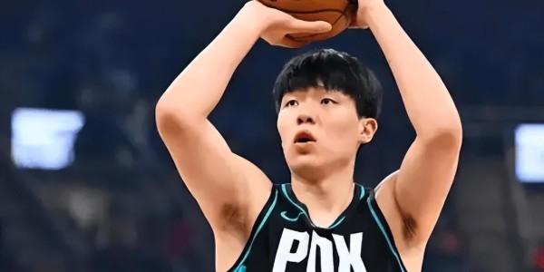 开云体育app-杨瀚森又去发展联盟虐菜了！半场出手3次就轰10+10，统治力太强！