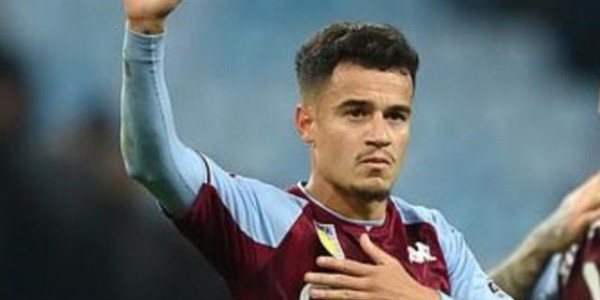 真爱啊，梅西几年前送的“幸运绳”，库鸟至今仍戴着