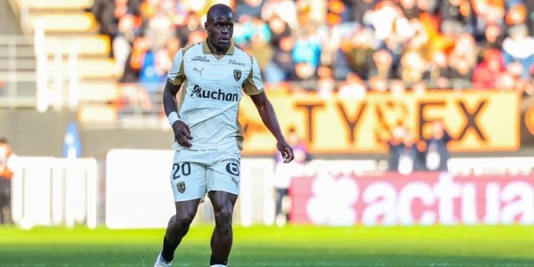 开云体育官网-朗斯后卫萨尔：我父母出生在塞内加尔，为塞内加尔效力会很棒