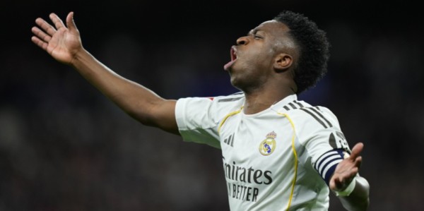 开云体育app-阿隆索下课24小时！一线队4人仍未公开告别 媒体点出三大抗命者