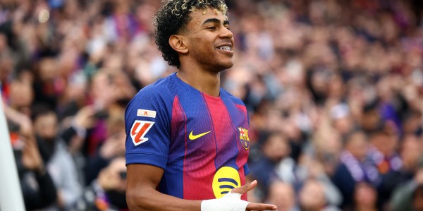 开云体育app-球迷票选巴萨2月最佳时刻：亚马尔战黄潜帽子戏法当选