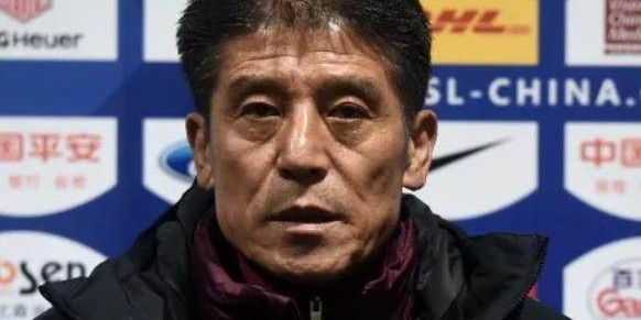 开云体育-强强对话深圳脆败 浪射+拼抢不足李章洙深感无奈