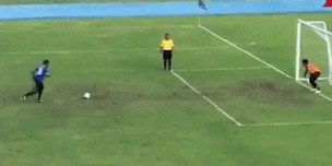 开云体育官网-预定年度名场面！约旦门将提前开香槟失败，博主：疯狂足球新素材